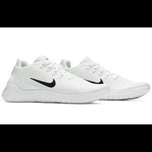 Nike Free RN 2018 Running Shoes White Black 942836 100 Men Sz 7.5, Women’s Sz 9